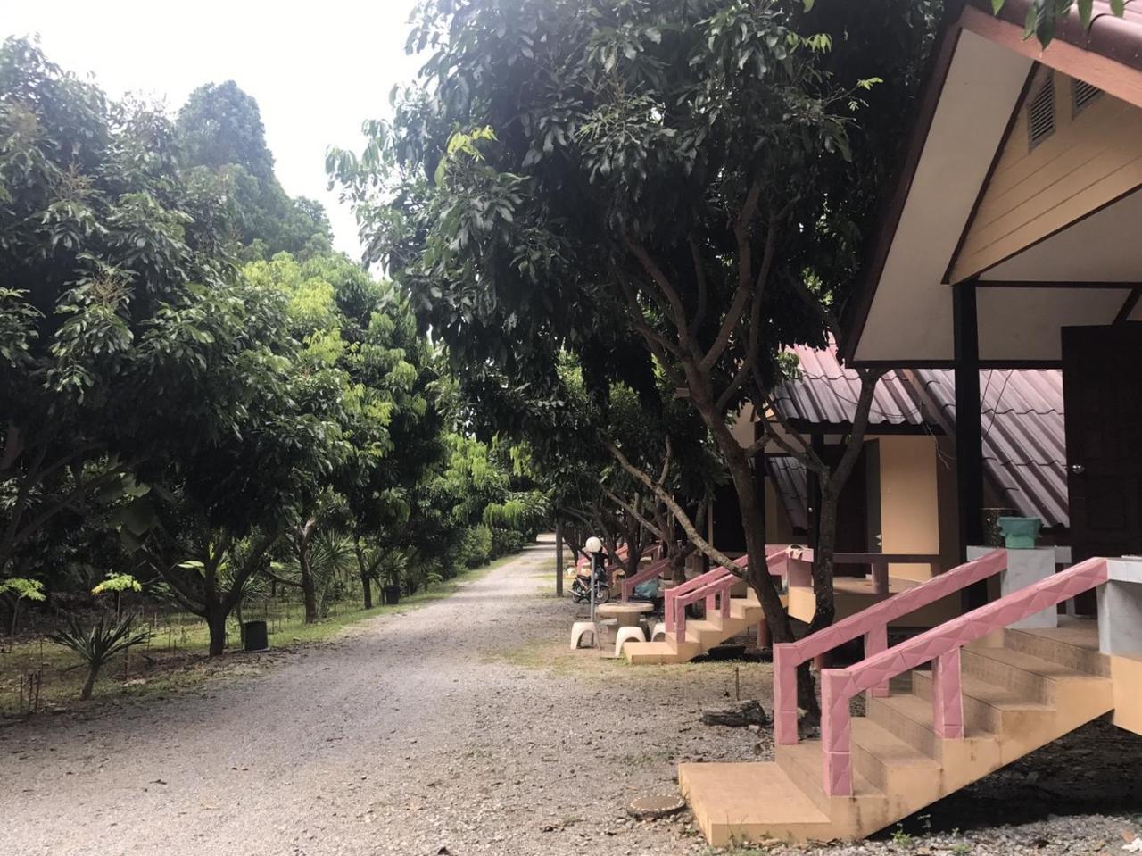 梭桃邑Baan Rai Pu Fa别墅 外观 照片